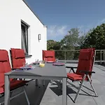 Bergfrieden Terrassenhaus Nr 04 * Goehren (Ruegen)